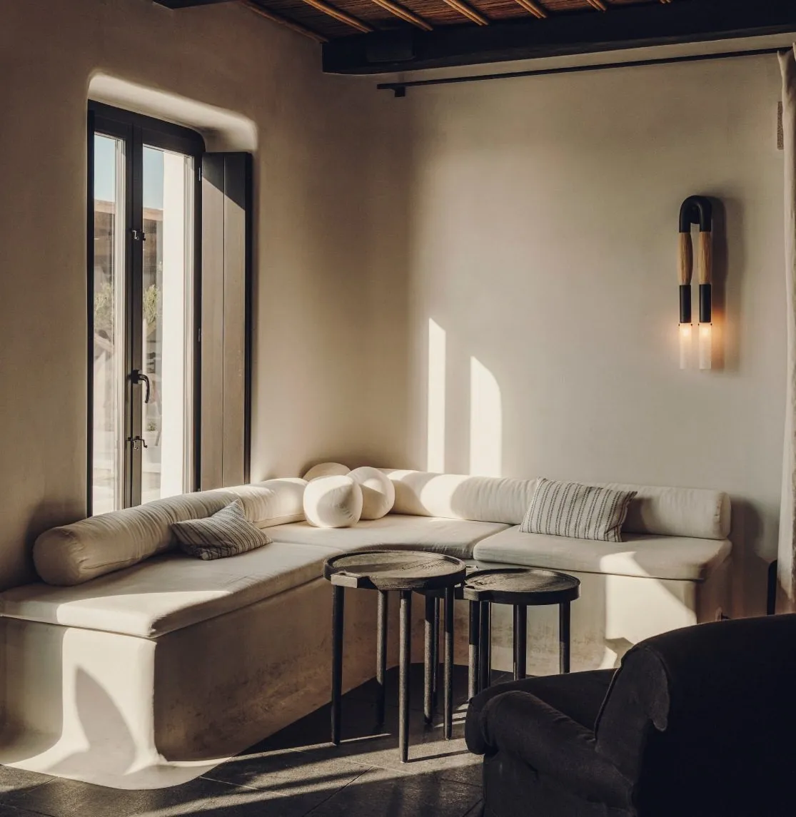 Kalesma-Mykonos-Reception-Lobby-©Salva-Lopez-1.jpg