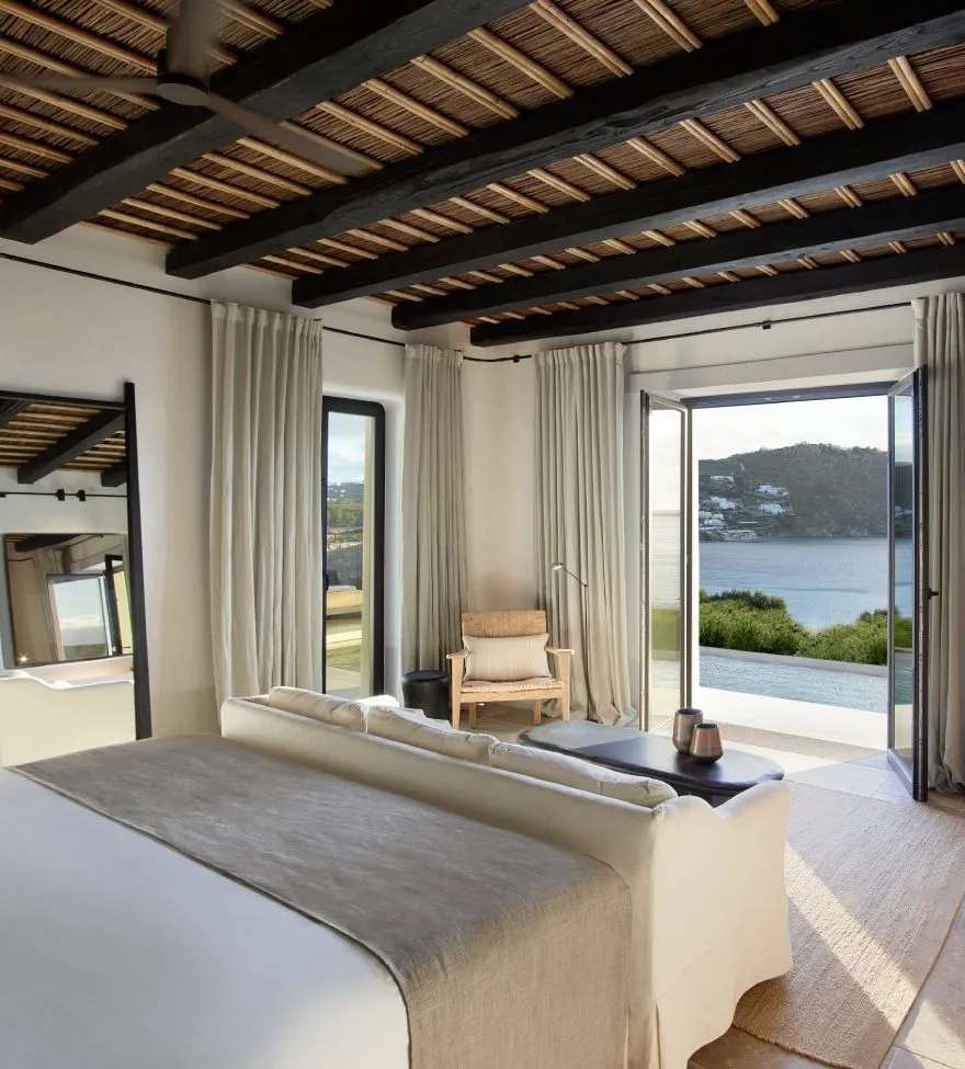 Kalesma-Suite-Bed-1.jpg